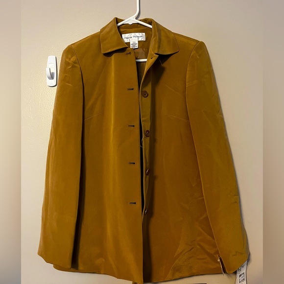 Vintage blazer and pants set. Blazer size 4 - Pants size 6. - Picture 1 of 3